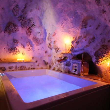 圣斯特凡诺·迪塞斯Santo'S House Luxury - Idromassaggio E Doccia Emozionale别墅 外观 照片